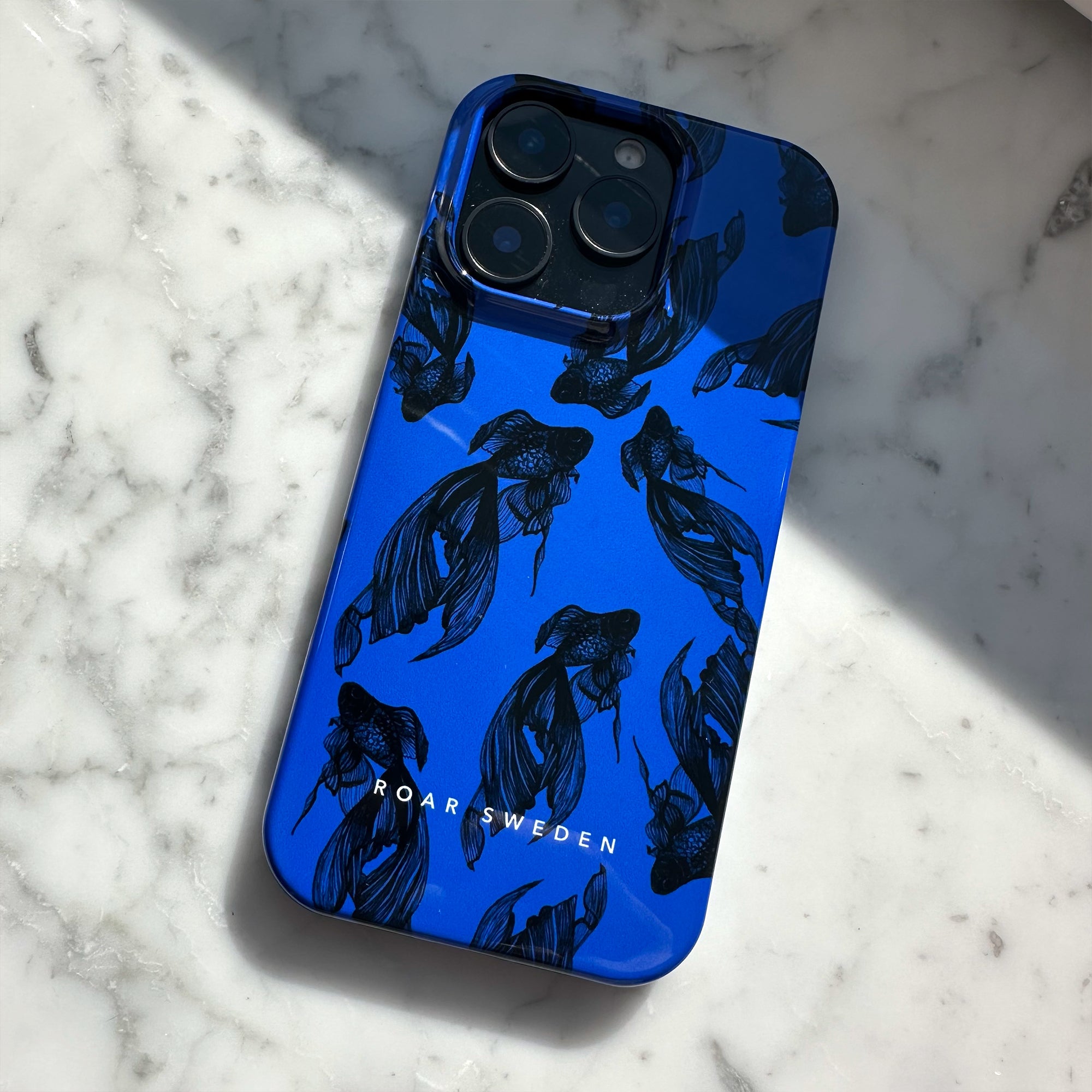 Aura - Magsafe Tough Case - Roar Sweden