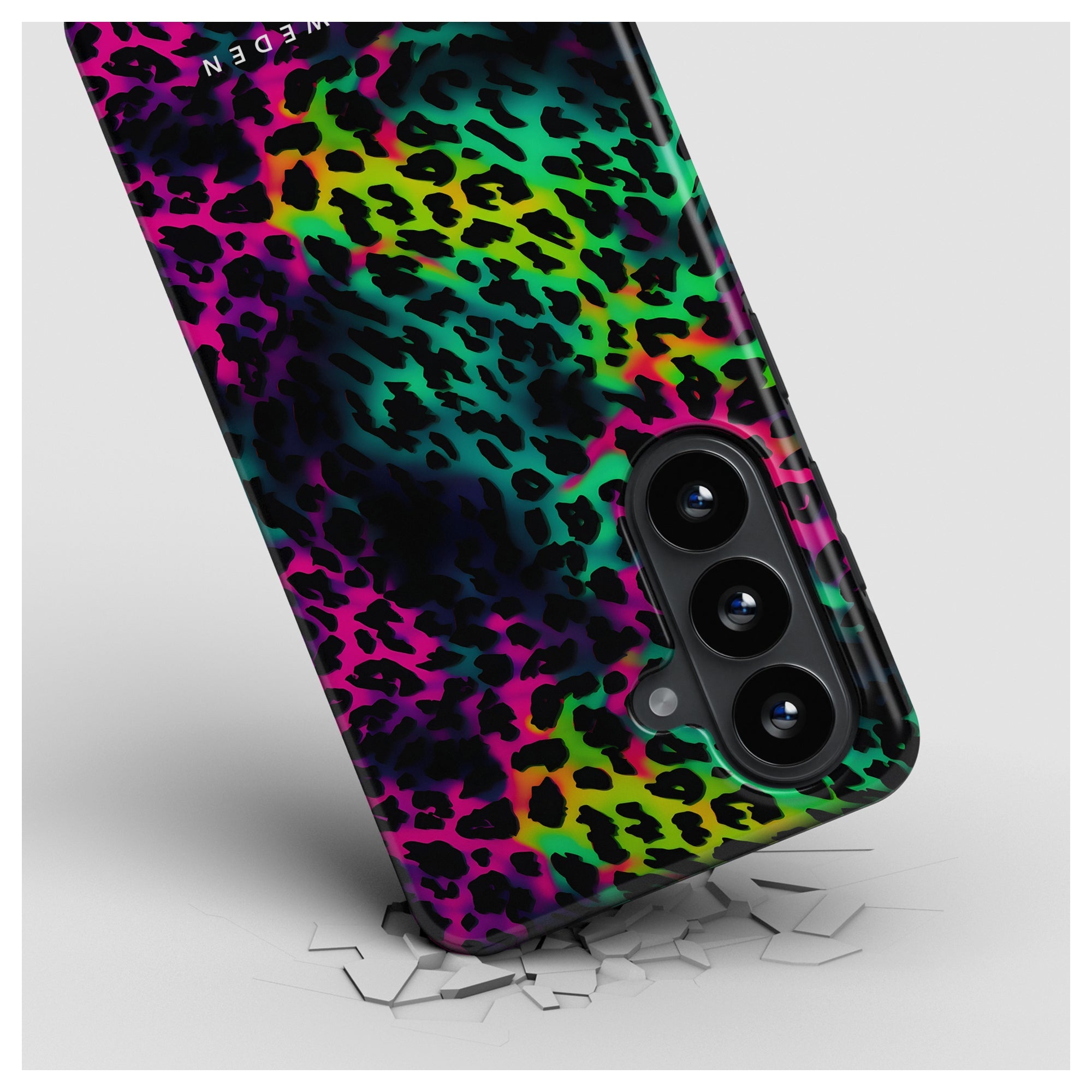 Electric Leopard - Magnetic Tough Phone Case - Roar Sweden
