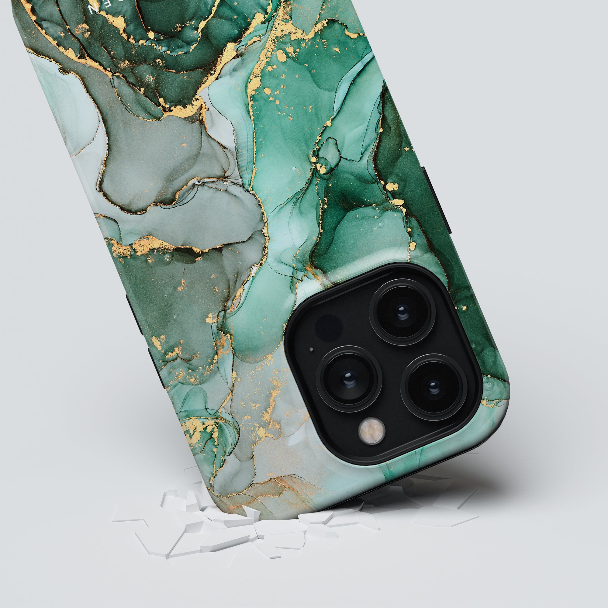 Emerald - Magsafe Tough Case - Roar Sweden