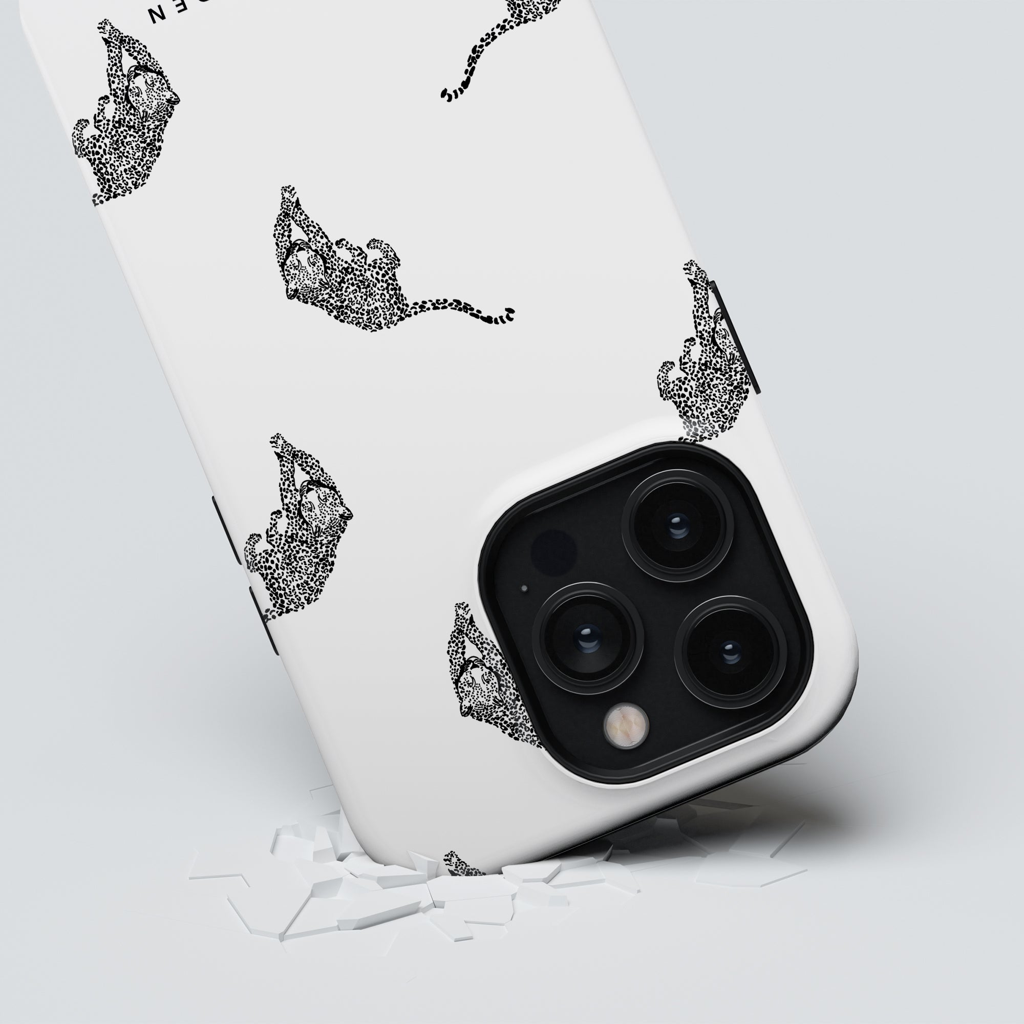 Kitty Deluxe - Magsafe Case - Roar Sweden