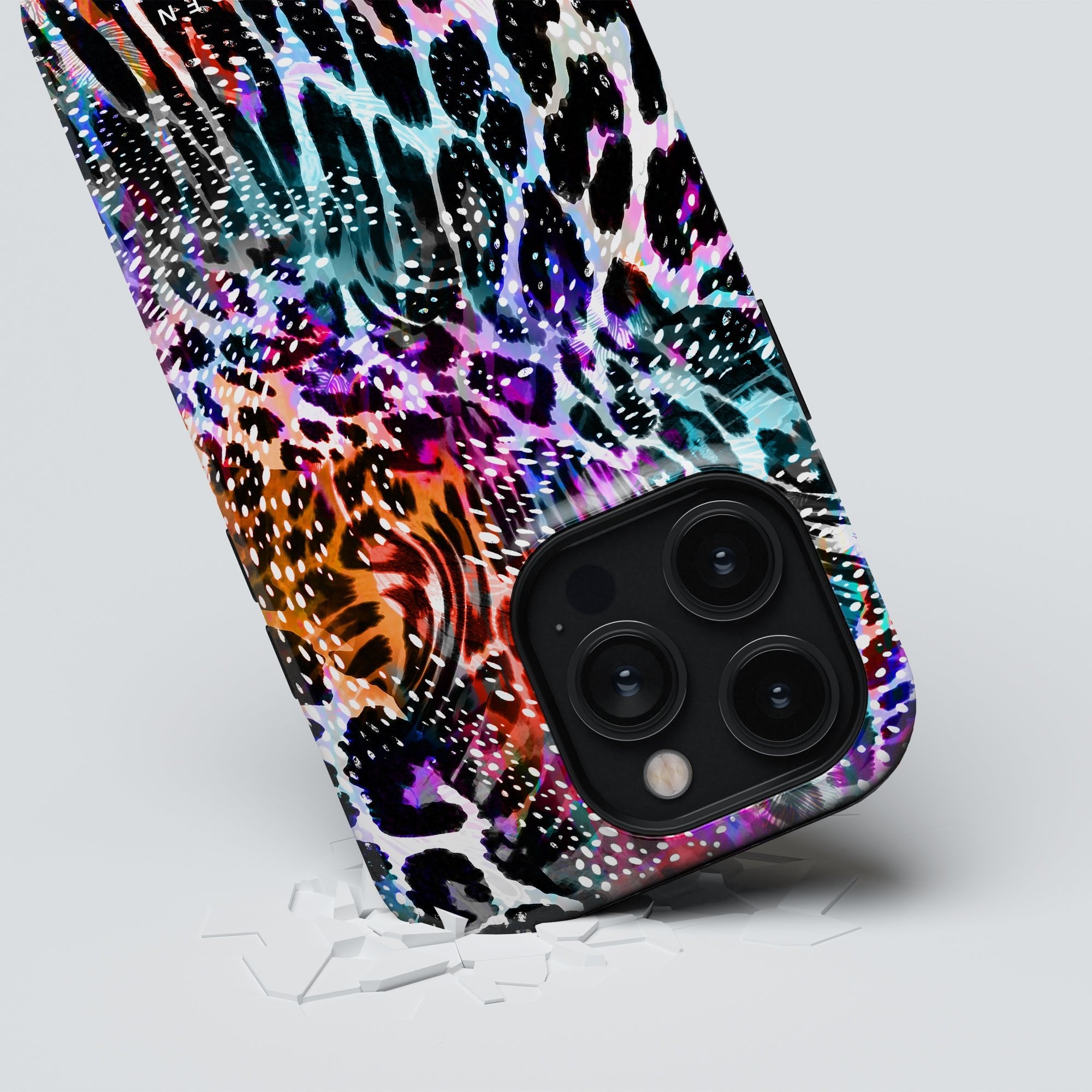 Leopard Burst - Magsafe Tough Case - Roar Sweden