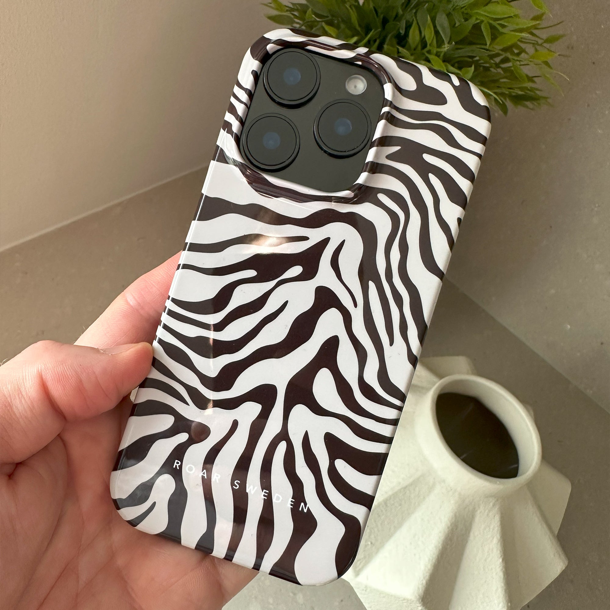 Mocha - Tough Case - Roar Sweden