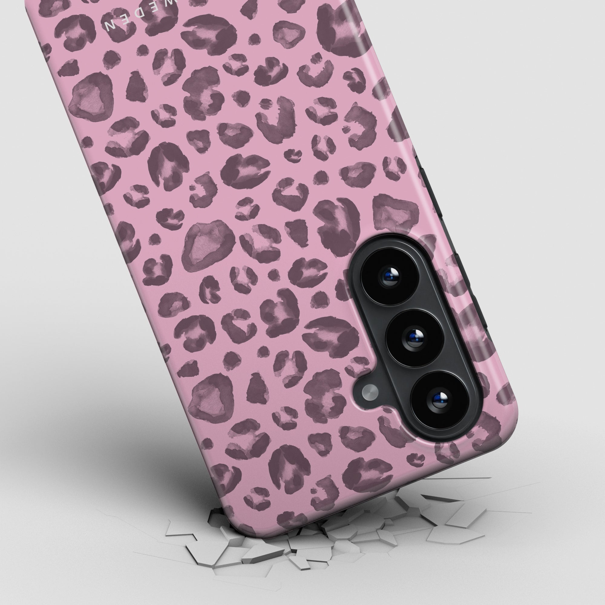 Pinky Spots - Magnetic Tough Phone Case - Roar Sweden