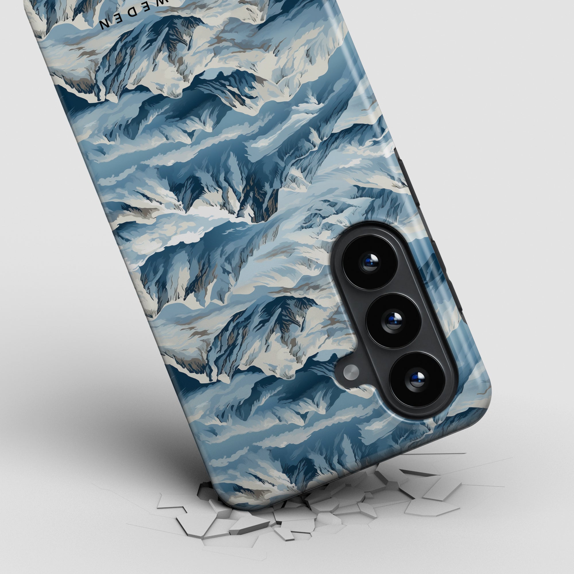 Snowy Mountains - Magnetic Tough Phone Case - Roar Sweden