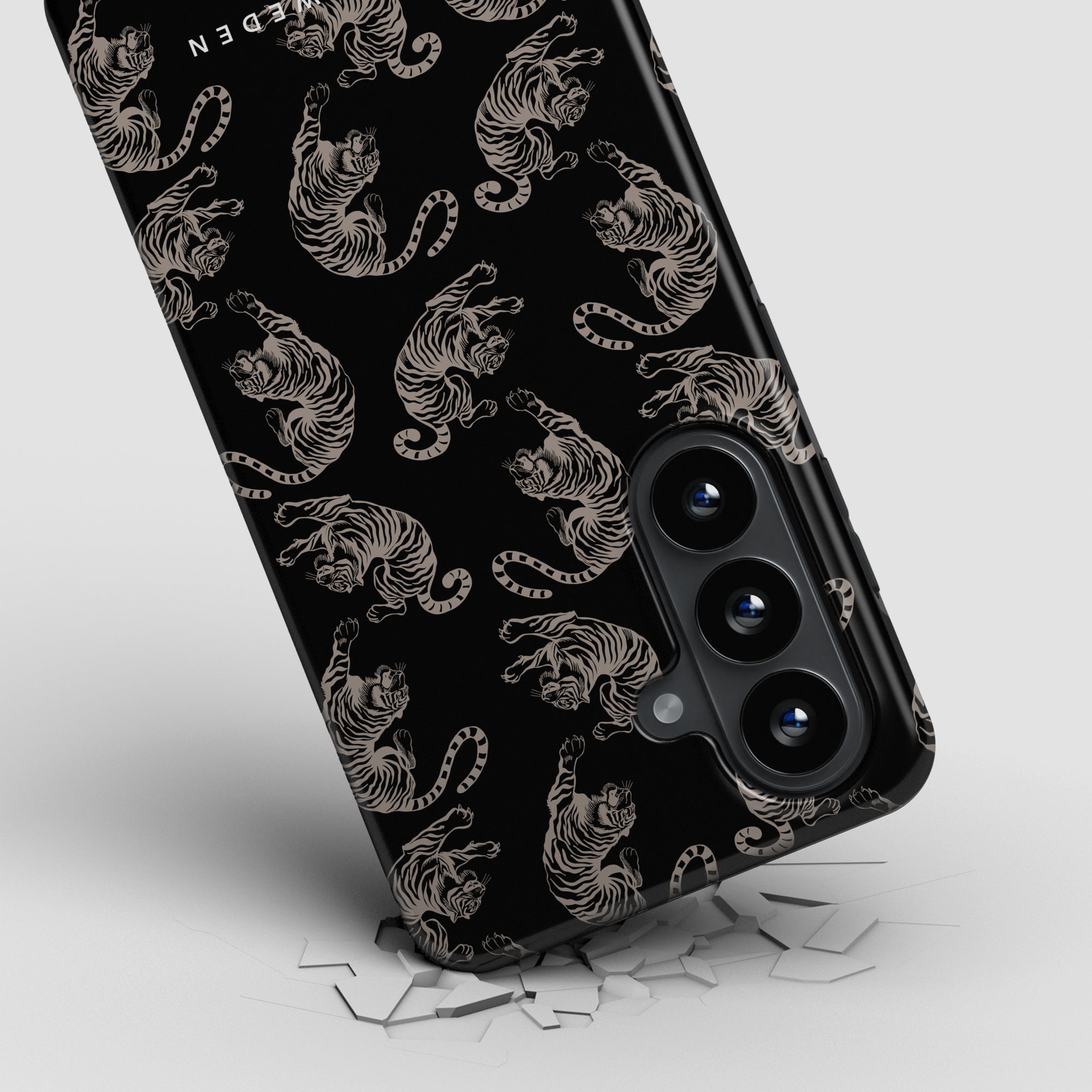 Nocturnal Tiger - Magnetic Tough Phone Case - Roar Sweden