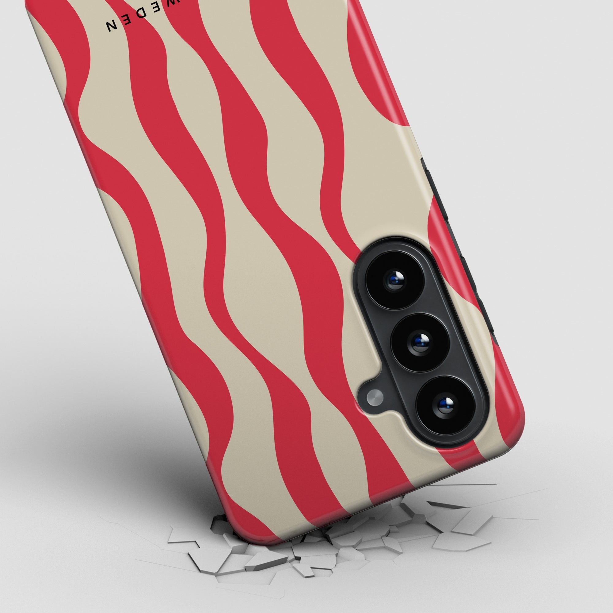 Strawberry Waves - Magnetic Tough Phone Case - Roar Sweden